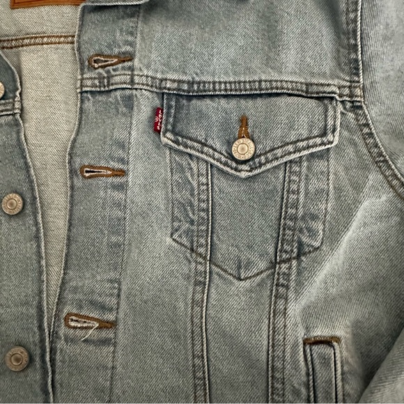 Levi’s Boyfriend Demin Jacket Size Medium - Picture 6 of 8